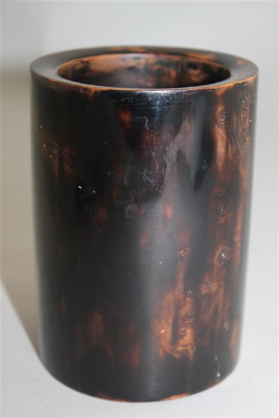 A Chinese lacquered wood brush pot, 10.5cm